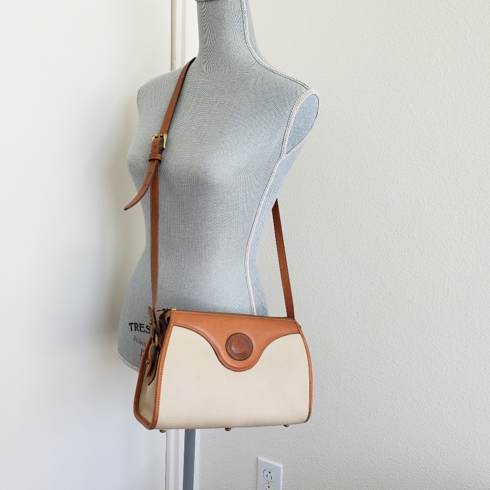 Vintage Dooney & Bourke  Ivory Two Tone 90’s Leather Crossbody Bag